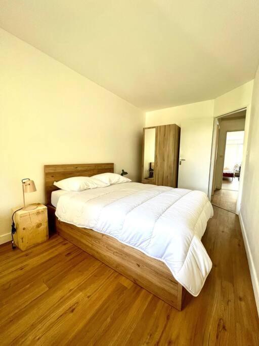 Superbe Appartement Avec Parking La Rochelle  Exterior photo